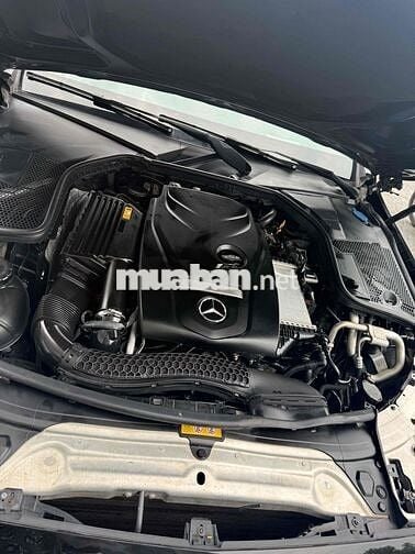 Mercedes Benz C Class 2016 C300 AMG - 120000 km