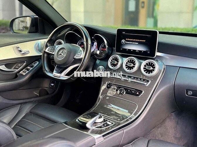 Mercedes Benz C Class 2018 C300 AMG - 70000 km