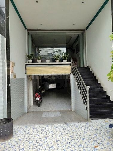 MT CHỢ LỚN P11 Q6 (4X21) HẦM LỬNG 3 LẦU. CHỈ 16,2 TỶ