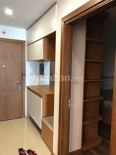 Cần tiền bán gấp căn 2 ngủ Goldmark City full nội thất 