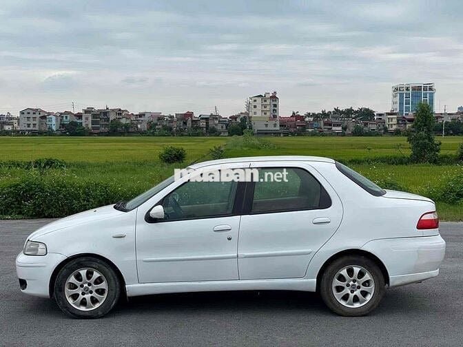 Fiat Albea 2004