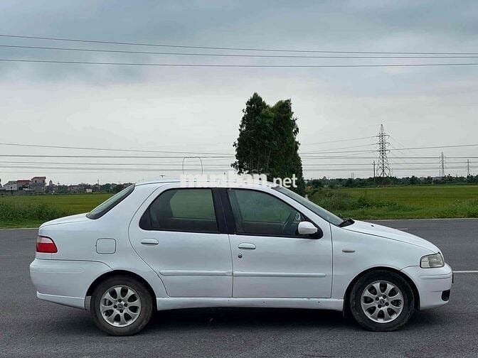 Fiat Albea 2004
