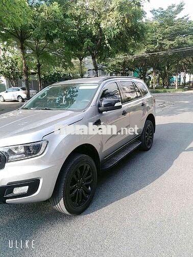 Ford Everest Sport sx 2021 lướt