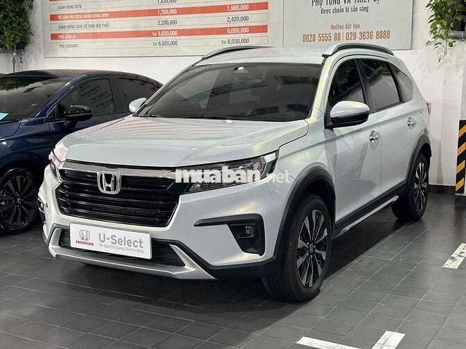 Honda BR-V 2024 L - 4500 km