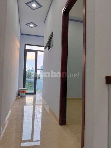 Bán nhà mặt tiền 90m2 Hoàng Phan Thái sổ riêng cách chợ Bình Chánh 200