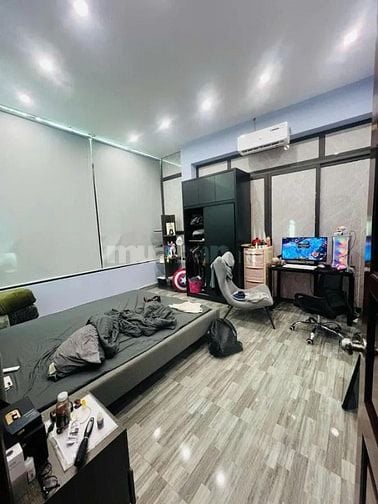 Bán Nhanh nhà Phố Trung Kính, Ôtô đỗ cửa, 50m, 6,5m MT, Giá 21 tỷ