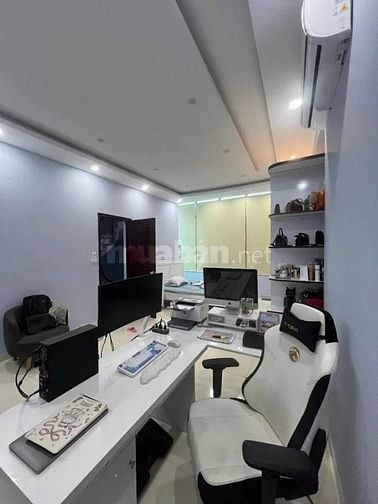 Bán Nhanh nhà Phố Trung Kính, Ôtô đỗ cửa, 50m, 6,5m MT, Giá 21 tỷ