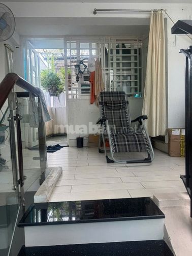 Cho thuê nhà đường Phan Xích Long, Phường 2, Quận Phú Nhuận