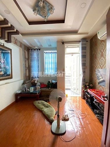 Cho thuê nhà đường Phan Xích Long, Phường 2, Quận Phú Nhuận