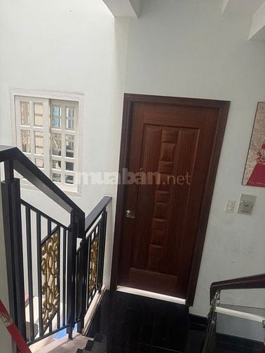 Cho thuê nhà đường Phan Xích Long, Phường 2, Quận Phú Nhuận