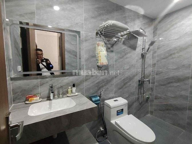 NHÀ MỚI PHỐ BỒ ĐỀ - LÔ GÓC - 7TẦNG THANG MÁY - OTO NHỎ VÀO NHÀ 