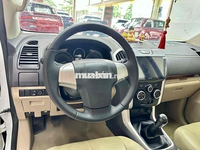 Isuzu Mu X 2019 1.9 4X2 MT - 130 km