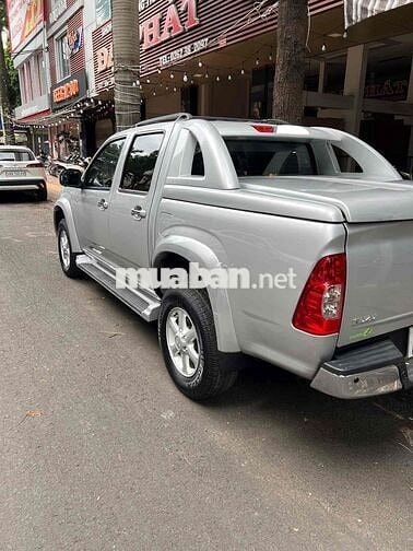 Isuzu Dmax 2008 - 146000 km