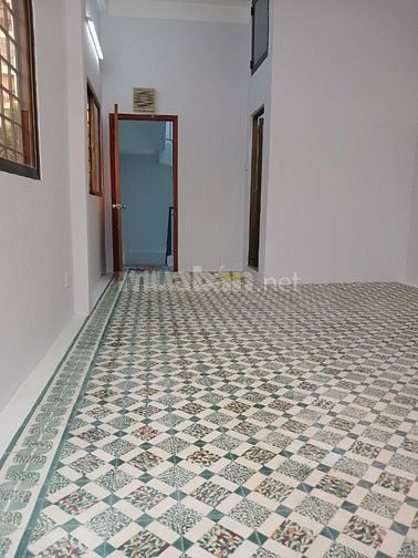 Nhà 3 tầng cho thuê, gần chợ, gần trường học, gần công viên văn hóa Đầ