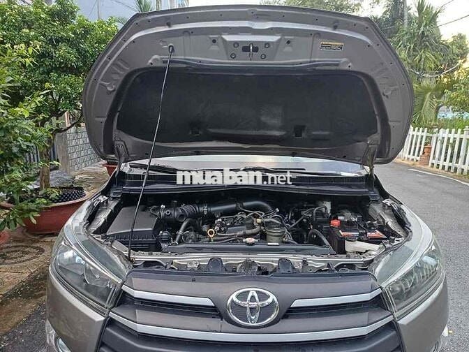 GĐ cần bán Toyota Innova 2017 số sàn