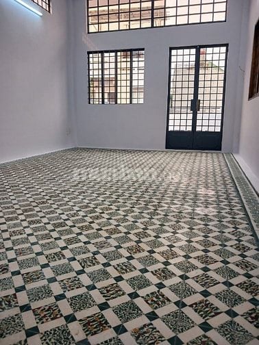 Nhà 3 tầng cho thuê, gần chợ, gần trường học, gần công viên văn hóa Đầ