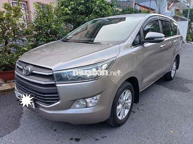 GĐ cần bán Toyota Innova 2017 số sàn