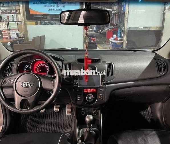 Kia Forte EX 1.6 MT 2011 - Giá TL KH Thiện Chí