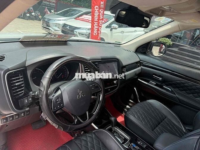 Mitsubishi Outlander 2022 2.0 CVT Premium - 45000