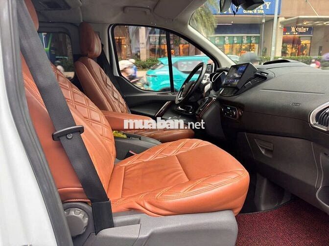 FORD TOURNEO TITANIUM 2021