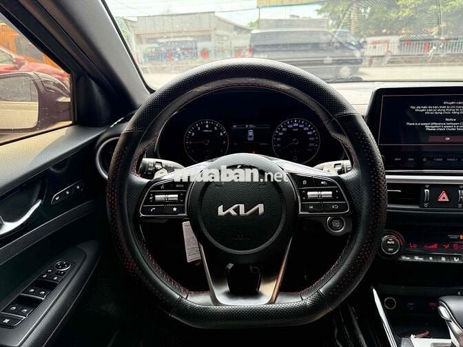 Kia K3 2022 1.6 Turbo GT - 26000 km một chủ dùng