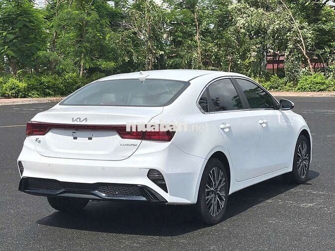 Kia K3 2022 1.6 Luxury - 28317 km