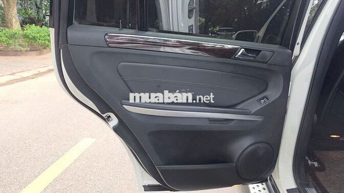 BÁN MERCEDES GL 550 4MATIC – 2009 – FULL OPTION