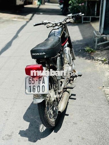 Honda 67 CL50 có đề BS 67