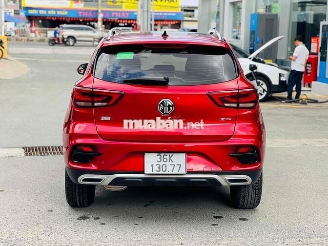 MG ZS 2024 Luxury 1.5 AT 2WD - 14000 km