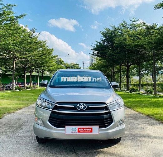 Toyota Innova 2018 2.0E - 38000 km