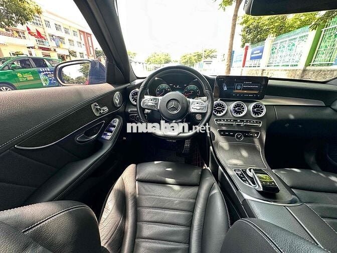 Mercedes Benz  C 300 AMG Mede 2020