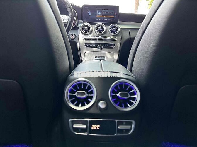 Mercedes Benz  C 300 AMG Mede 2020