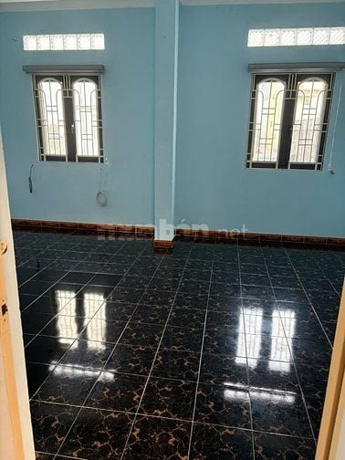 CHO NỮ THUÊ PHÒNG ĐƯỜNG HUỲNH VĂN BÁNH, QUẬN PHÚ NHUẬN