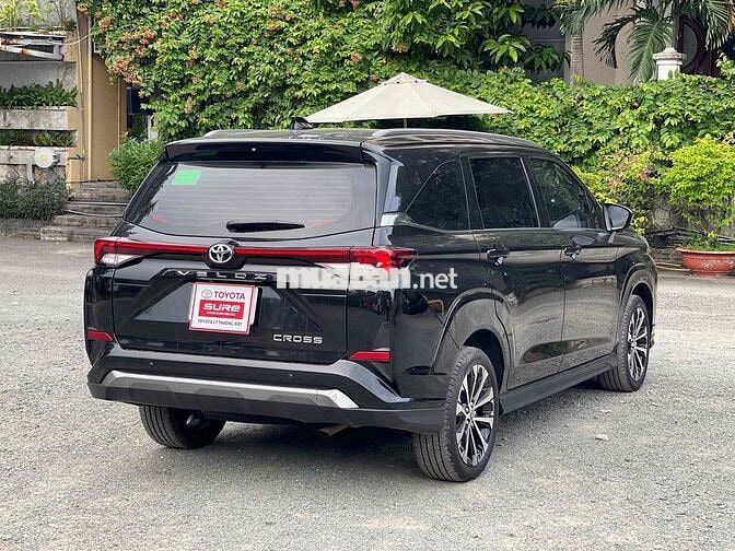 Toyota Veloz Cross Top 2024 Xe hãng bán