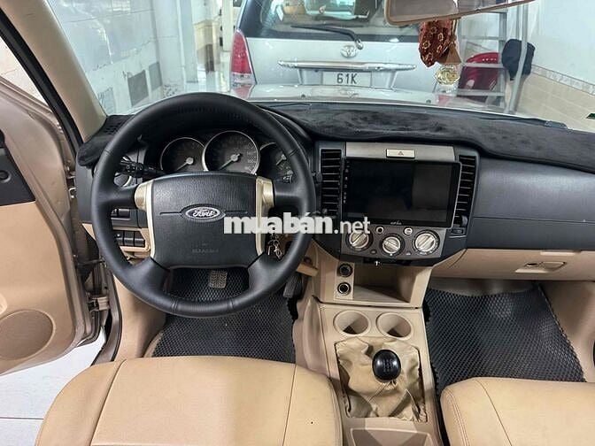 Ford Everest 2008 -MT