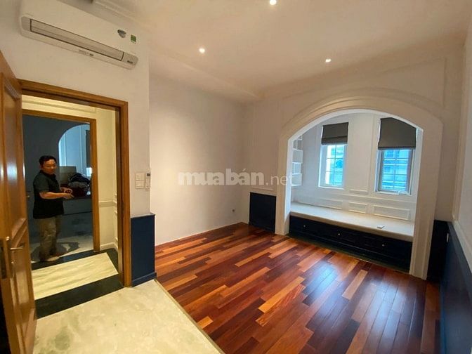 BIỆT THỰ GÓC 2MT KHU ĐƯỜNG HOA, PHAN XÍCH LONG - 15M X 10M - HẦM 3 LẦU