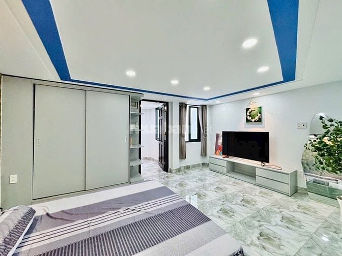 ⭐️Nhà 3 Lầu tuyệt đẹp Cao cấp xe hơi để trong nhà Đường Số 2, P16, GV