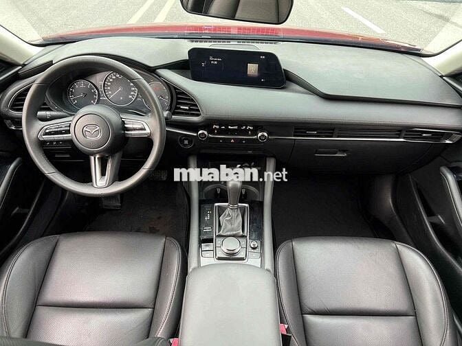 Mazda 3 2022 1.5L Luxury - 50000 km