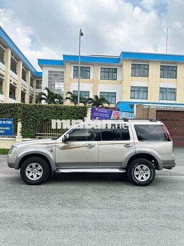 Ford Everest 2008 -MT