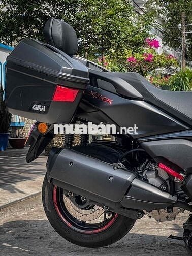 cần bán Yamaha Xmax300 2024