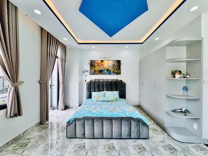 ⭐️Nhà 3 Lầu tuyệt đẹp Cao cấp xe hơi để trong nhà Đường Số 2, P16, GV