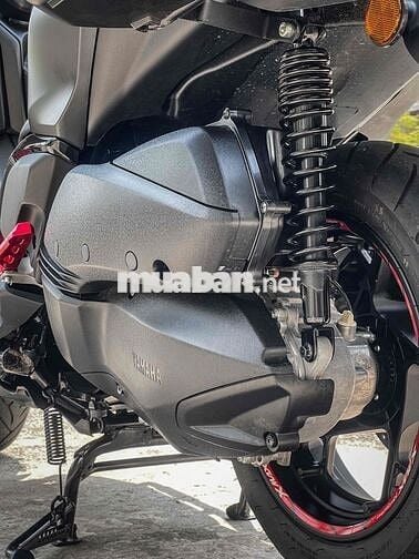 cần bán Yamaha Xmax300 2024
