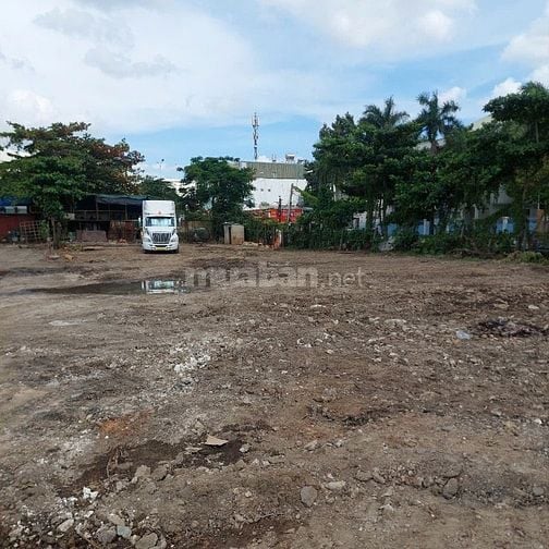 Cho thuê mặt bằng 2000m2 Xa Lộ Hà Nội, Phường Long Thạnh Mỹ, Quận 9
