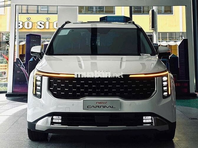 KIA NEW CARNIVAL ƯU ĐÃI GIẢM TIỀN MẶT VÀ BHVC