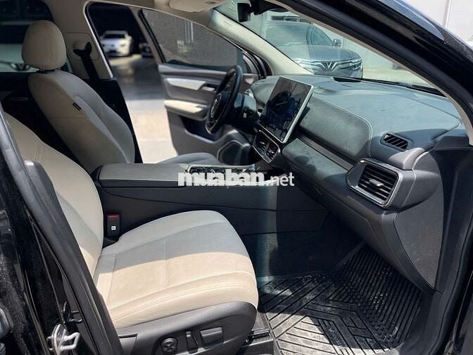 VinFast VF8 2023 Plus Pin mua CATL - 23000 km