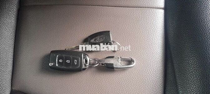 Ford Fiesta 2011 1.6 AT - 156000 km