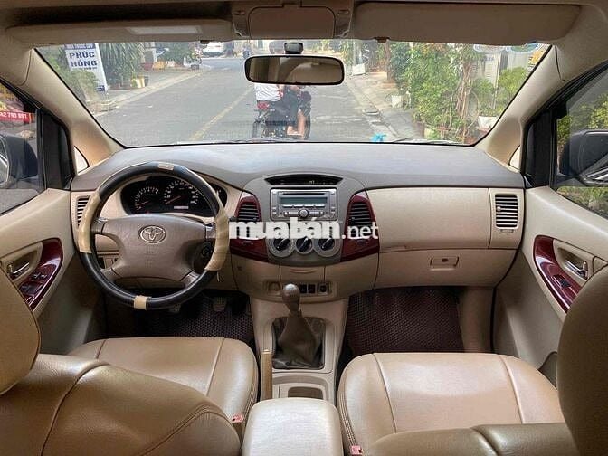Toyota Innova 2006 bản G - 13000 km