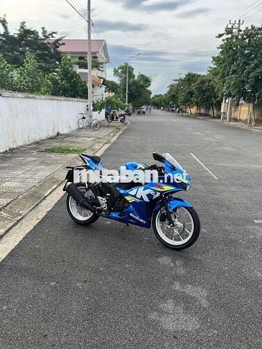 Lên cho ah em Gsx R150 chíh chủ