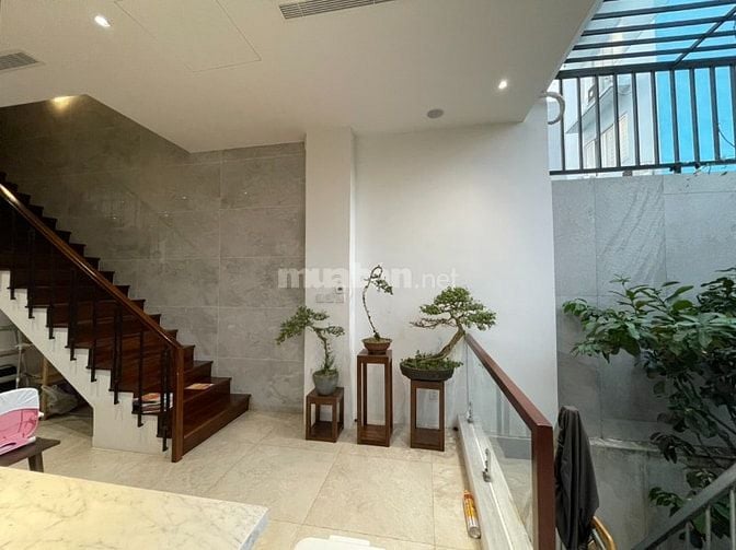 Bán nhà mặt tiền đường 52 Bình Trưng Tây Quận 2 giá 24 tỷ