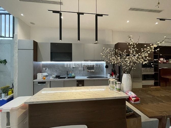 Bán nhà mặt tiền đường 52 Bình Trưng Tây Quận 2 giá 24 tỷ